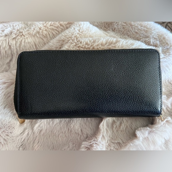 𝅺AUTHENTIC Michael Kors Black Leather Continental Wallet Wristlet - Picture 11 of 15